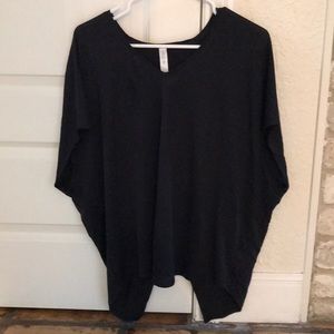 Lululemon athletica black shirt with open back
